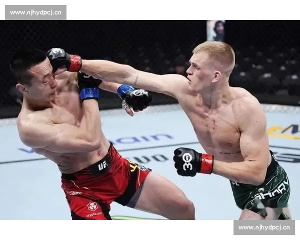 前蝇量级冠军弗朗斯遭重拳 KO，职业生涯遭遇重创