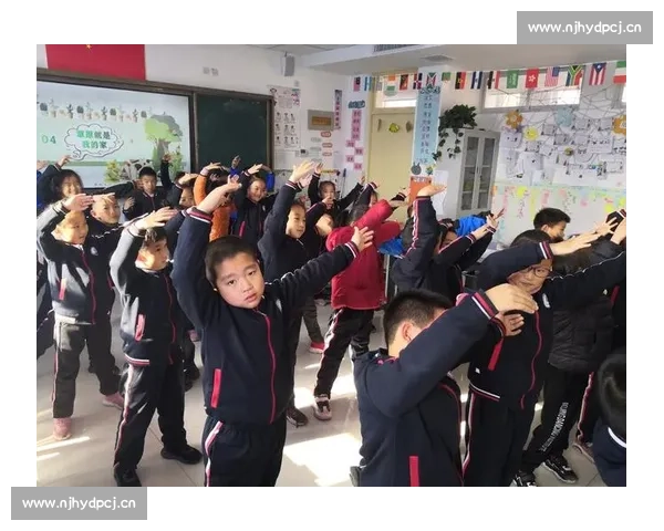 《一等就是一年多的等待与思念谱写的青春歌》